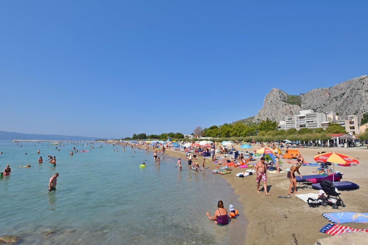 Apartment Ivanka Omis Exterior photo